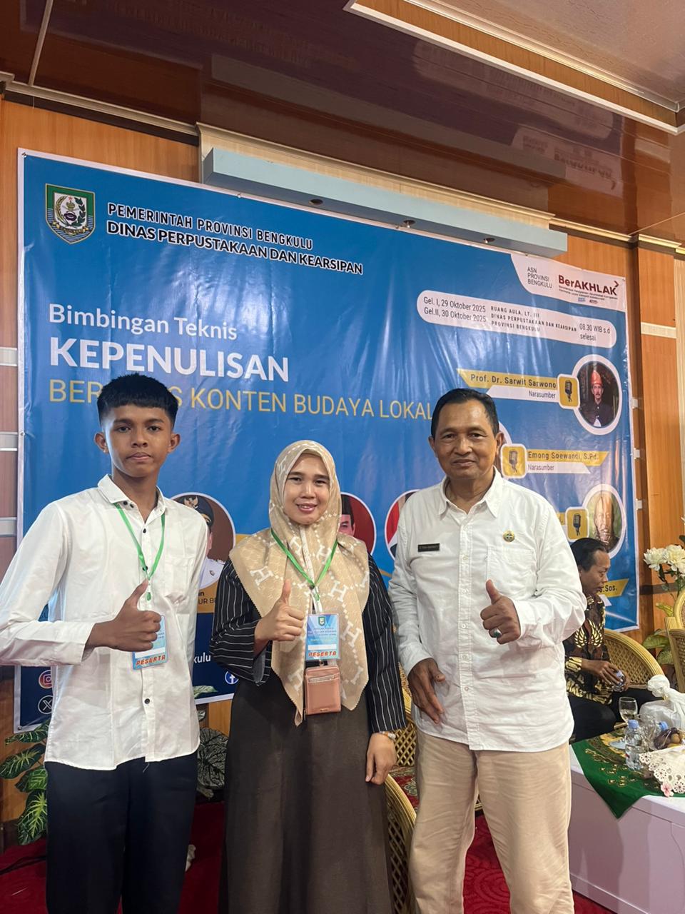 Pustakawan Dan Siswa MTsN 1 Kota Bengkulu Lolos Bimtek Kepenulisan: Angkat Budaya Lokal Lewat Tulisan