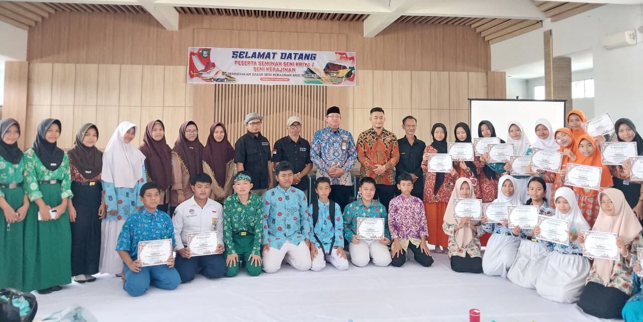MTsN 1 Kota Bengkulu Berpartisipasi dalam Seminar Seni Kriya di GOS Taman Budaya Bengkulu