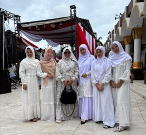 Semarak dan Khidmat: MTsN 1 Ikuti Tabligh Akbar Bersama H.Rhoma Irama di Masjid Baitul Izah