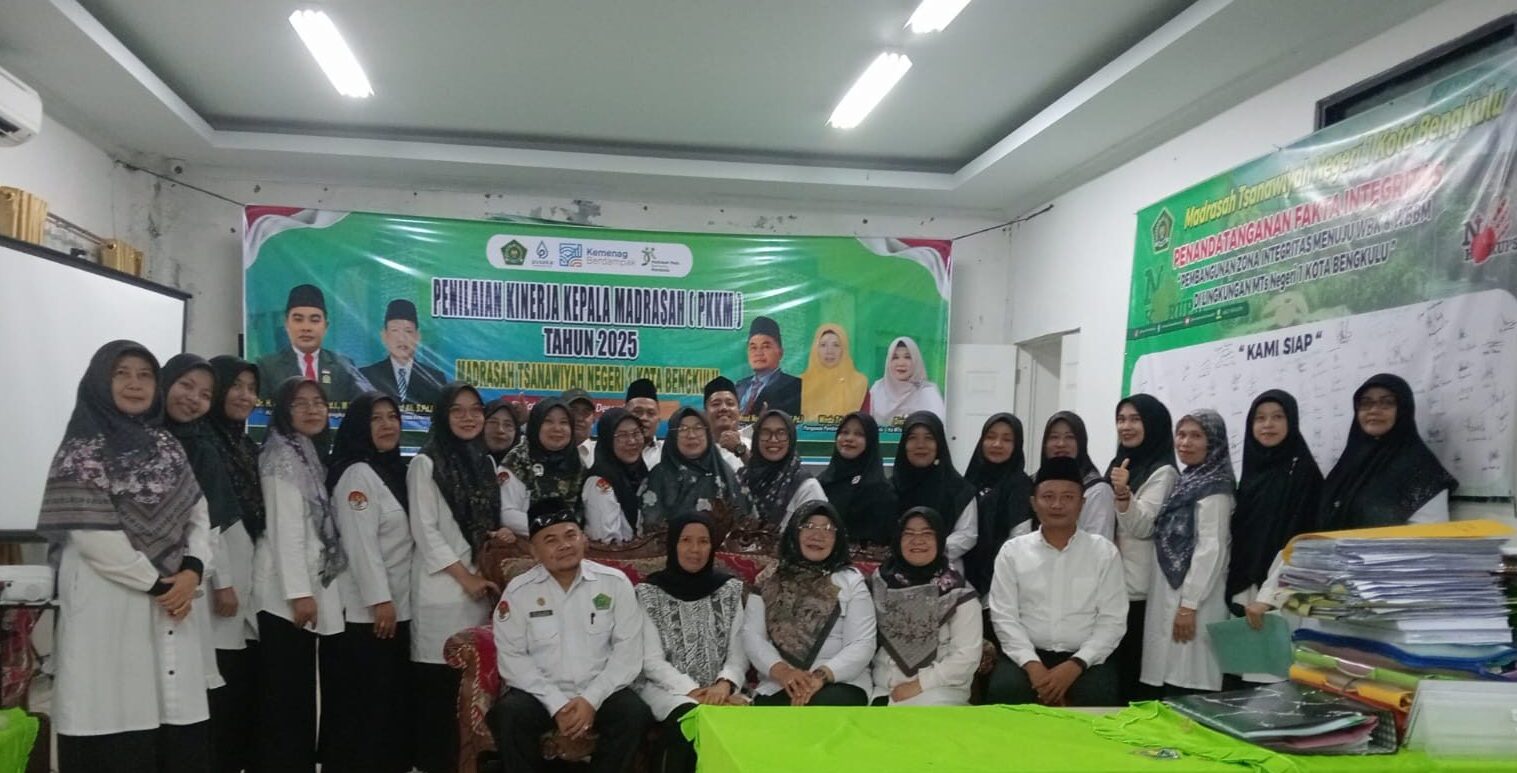 MTsN 1 Kota Bengkulu Gelar Penilaian Kinerja Kepala Madrasah (PKKM) 2025
