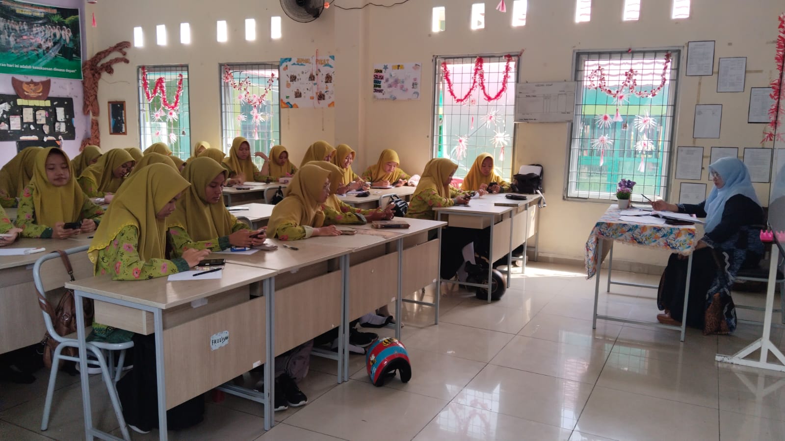 Uji Kesiapan Jelang TKA: Siswa Kelas IX MTsN 1 Kota Bengkulu Ikuti TO Ke-4