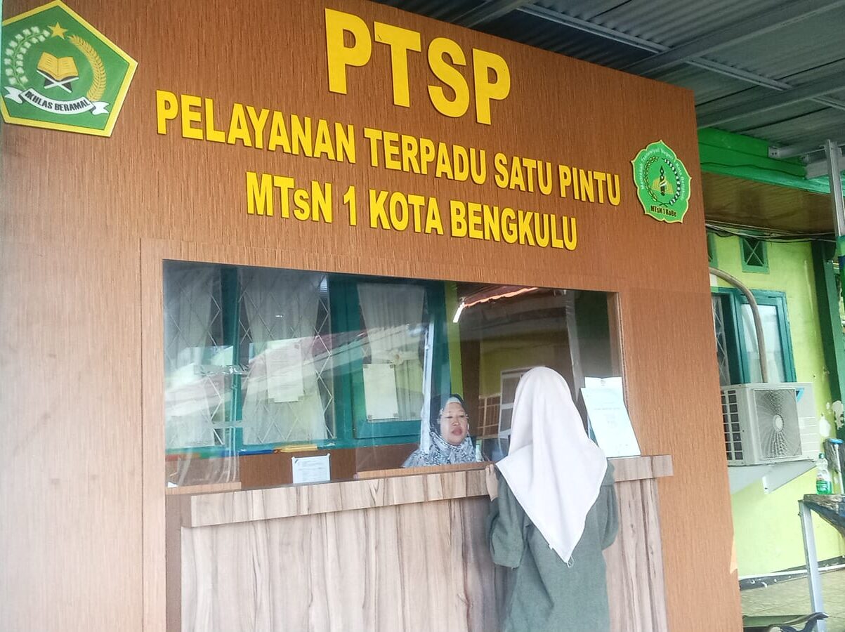 Libur Semester, Layanan PTSP MTsN 1 Kota Bengkulu Tetap Ramah dan Prima