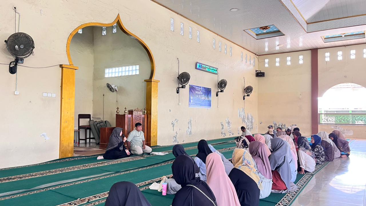 Staf TU MTsN 1 Kota Bengkulu Paparkan PIP Bersama Waka Kesiswaan