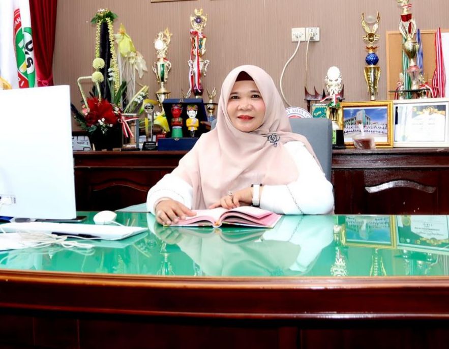 Ka.MTsN 1 Kota Bengkulu Dukung Pengembangan Podcast sebagai Media Informasi dan Edukasi