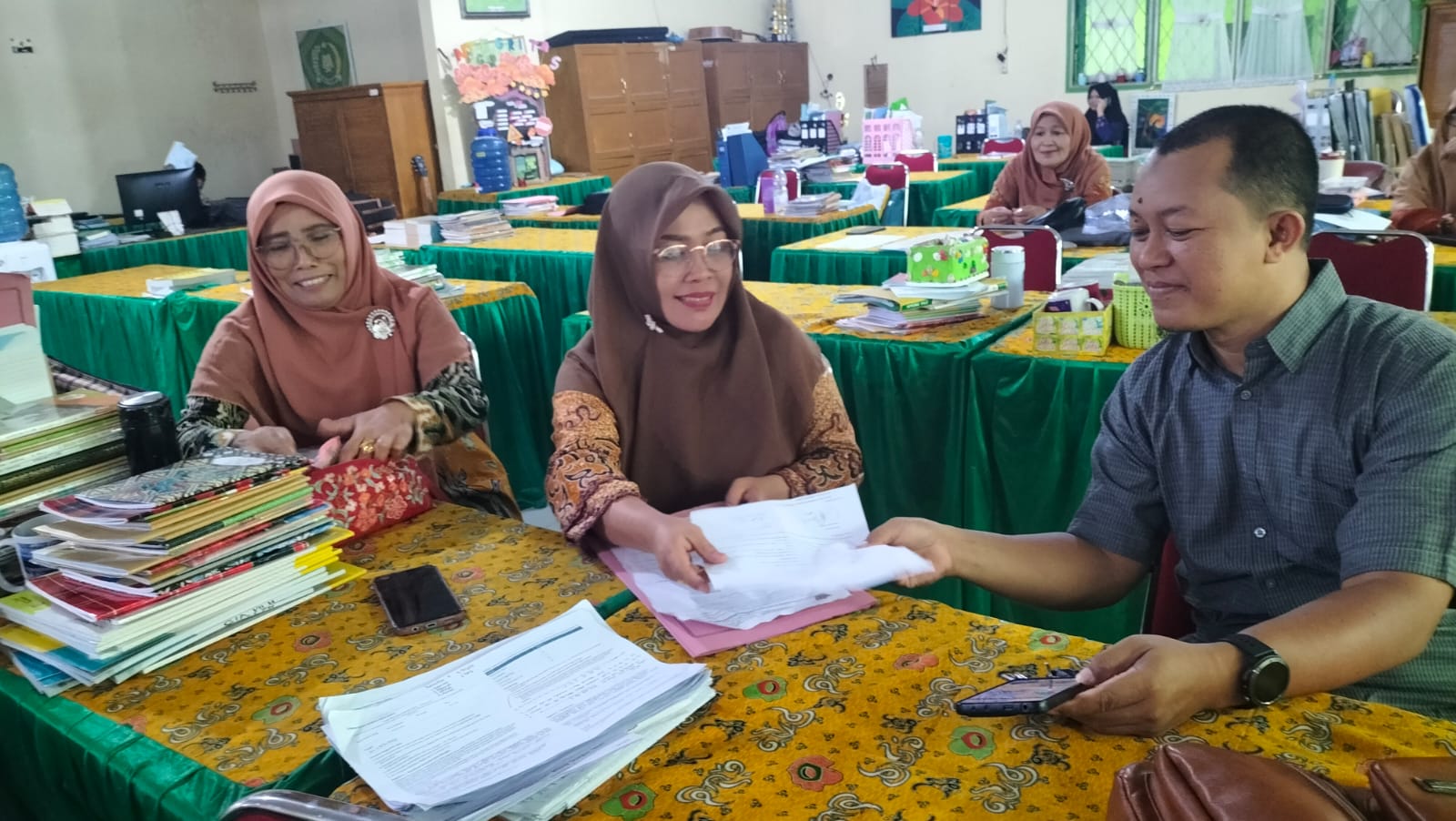Program Tahfiz dan Tahsin MTsN 1 Kota Bengkulu Angkatan Ke-8 Kembali Dibuka, Antusias Orang Tua Warnai Pendaftaran