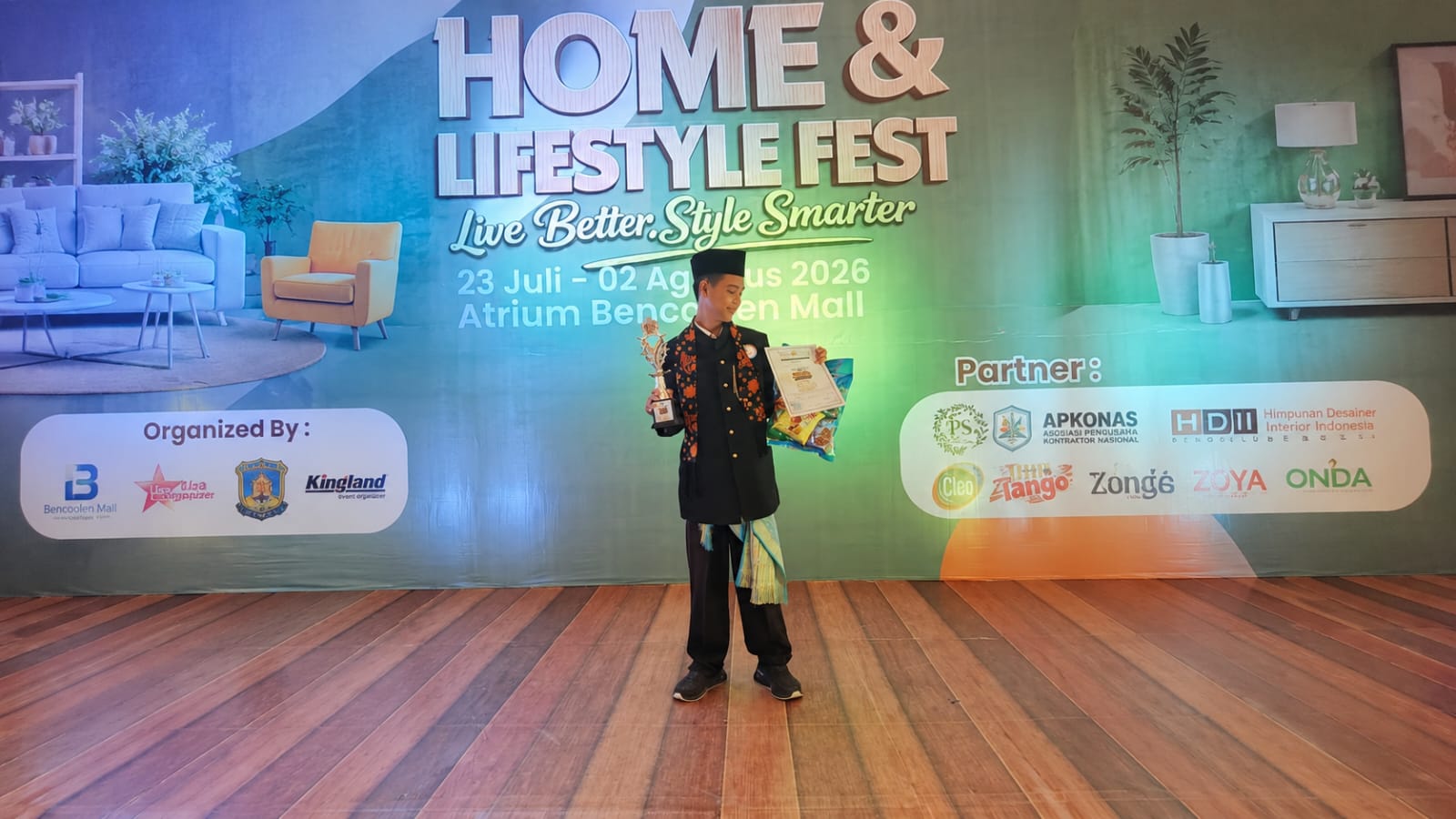 MTsN 1 Kota Bengkulu Tambah Deretan Prestasi, Alfandi Alexandri Juara II Lomba Membaca Teks Berbahasa Daerah