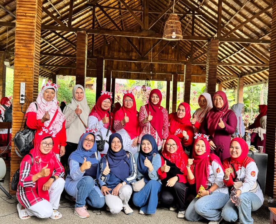 Semarak HUT RI ke-81, Ka.MTsN 1 Kota Bengkulu Ikuti Capacity Building dan Pertemuan Gabungan DWP Kemenag se-Provinsi Bengkulu