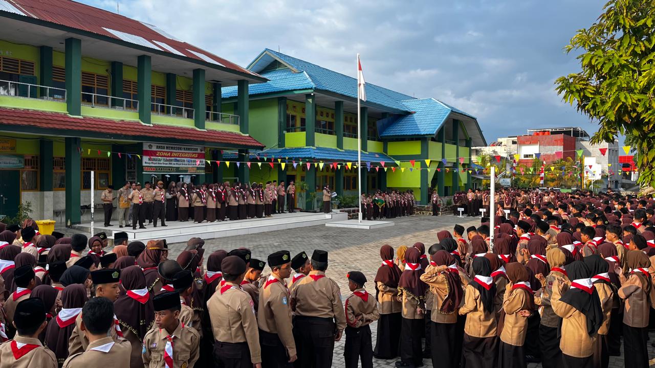 Lepas Duta Pramuka Terbaik, MTsN 1 Kota Bengkulu Gelar Upacara Pelepasan Kontingen Jamnas 2026