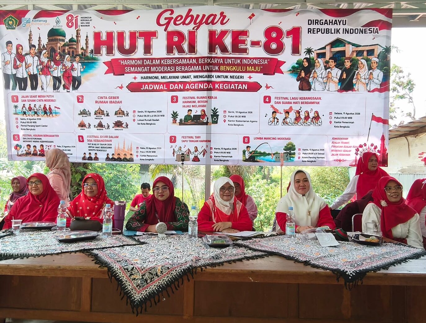 Guru MTsN 1 Kota Bengkulu Jadi Juri Festival Tari Sapu Tangan Harmoni di Kemenag Kota Bengkulu