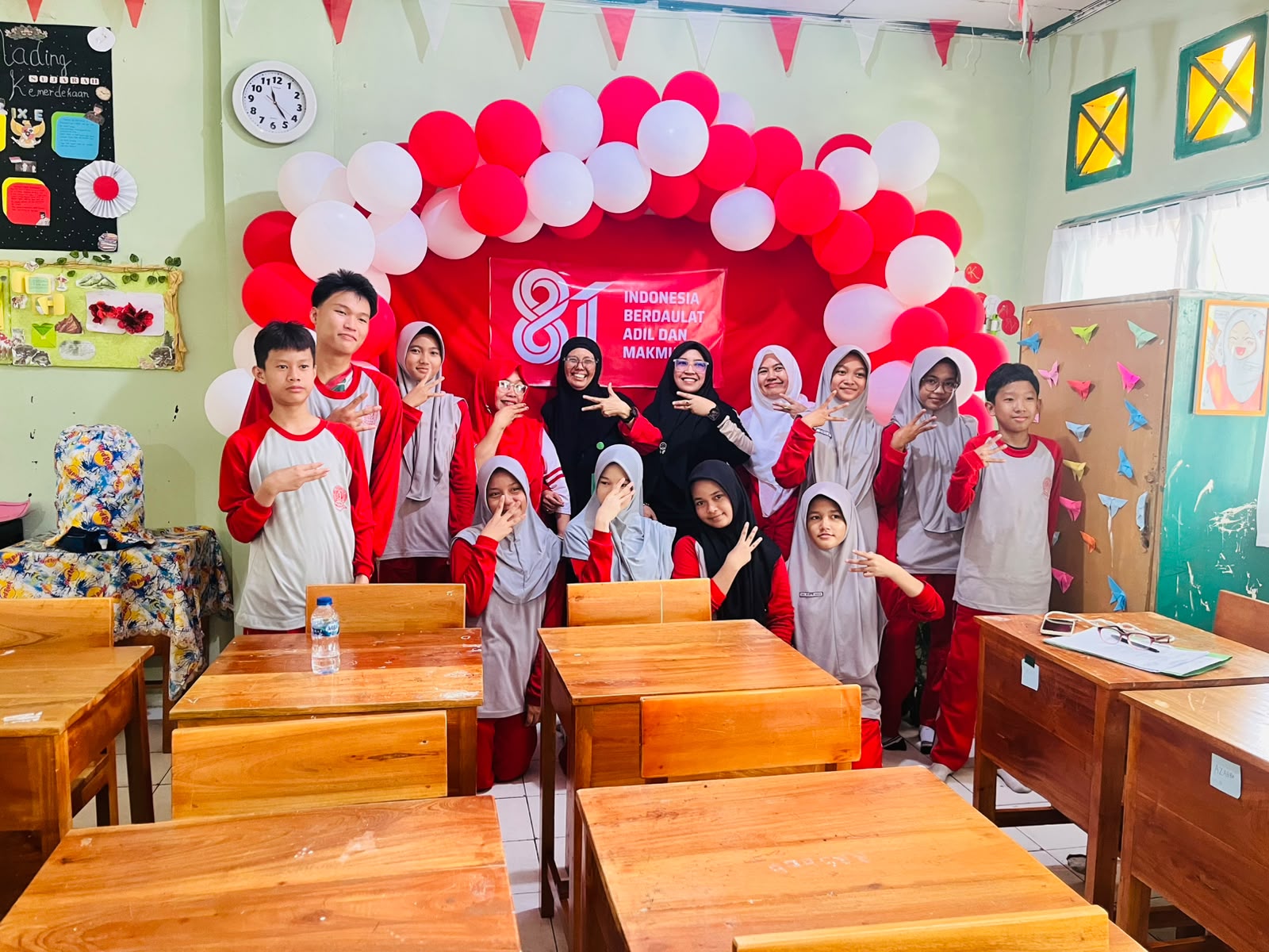Kompak Dampingi Penilaian, Wali Kelas dan Wali Siswa MTsN 1 Kota Bengkulu Hadir Bersama Juri Lomba Kreativitas
