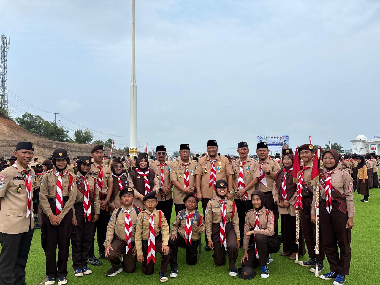 Semangat Hari Pramuka ke-65, MTsN 1 Kota Bengkulu Hadir dalam Penyambutan Jamnas XII