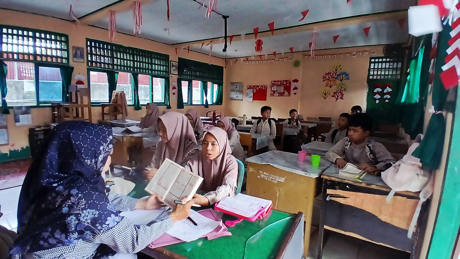Rutin dan Berkelanjutan, MTsN 1 Kota Bengkulu Terus Tingkatkan Bimbingan Tahfidz dan Tahsin