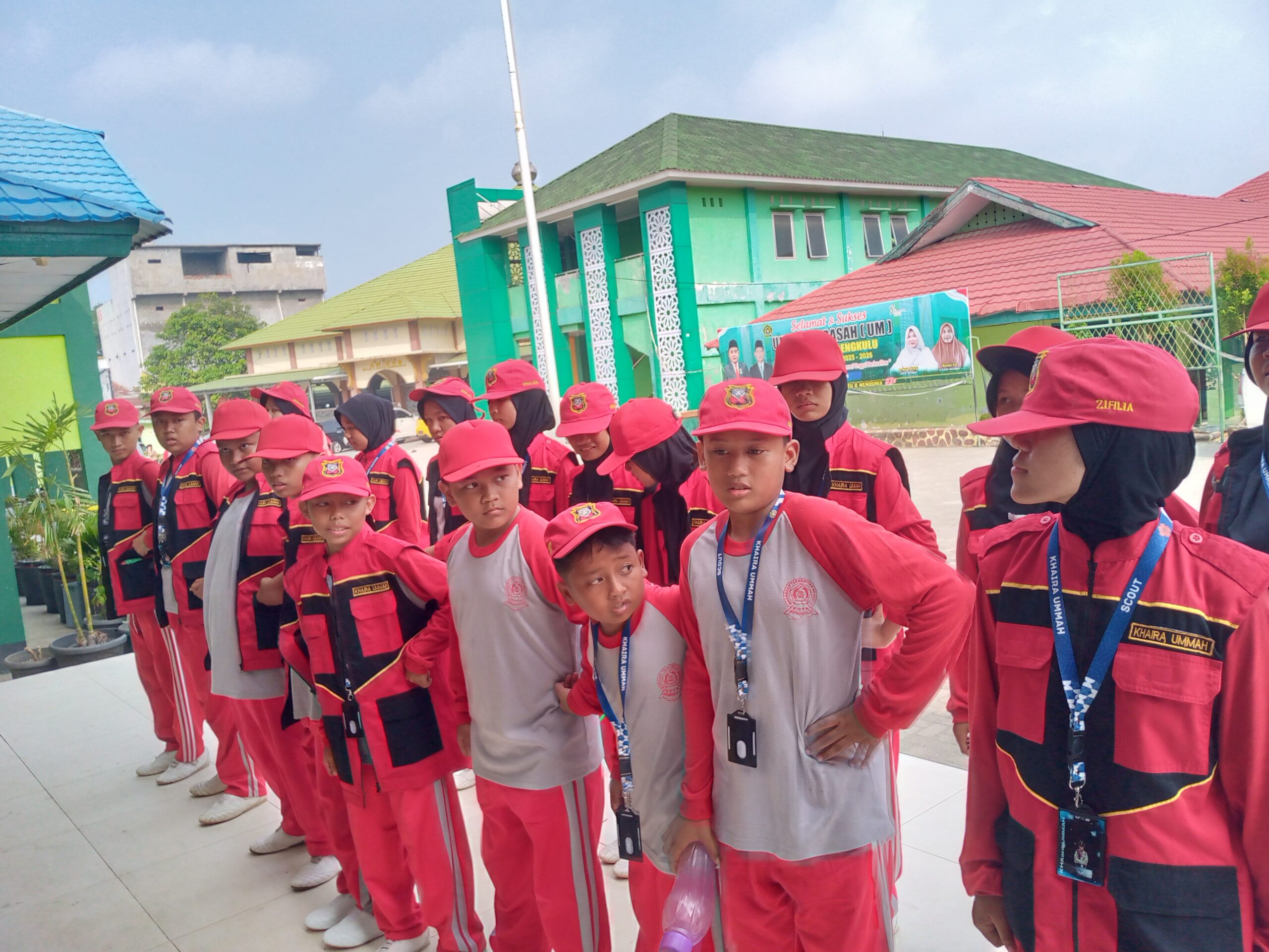 Bawa Nama Baik Madrasah, Kontingen Pramuka Khaira Ummah MTsN 1 Kota Bengkulu Resmi Dilepas Menuju KPMD 2026
