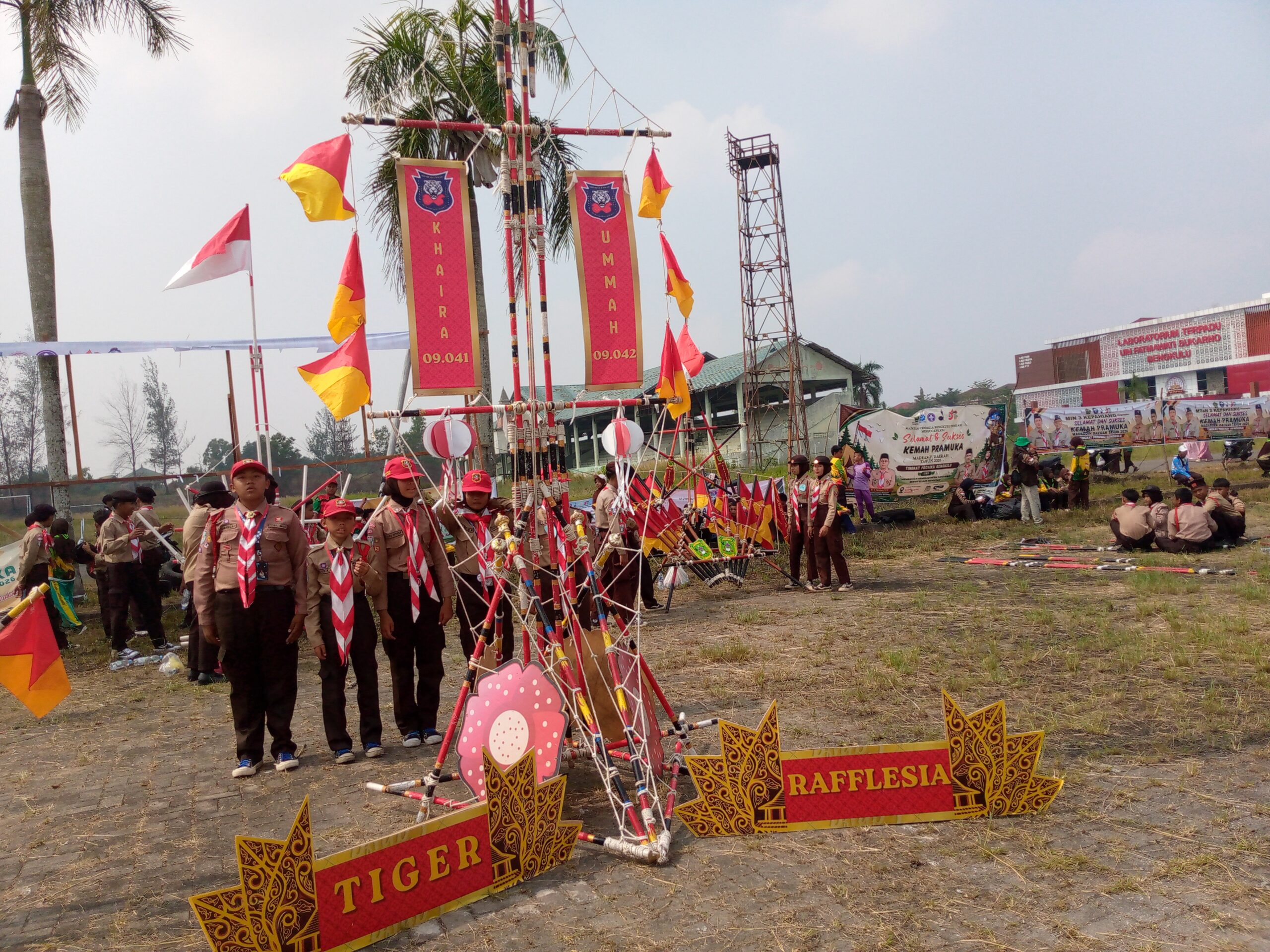 Kompak dan Antusias, Kontingen Pramuka MTsN 1 Kota Bengkulu Ikuti Upacara Pembukaan KPMD 2026